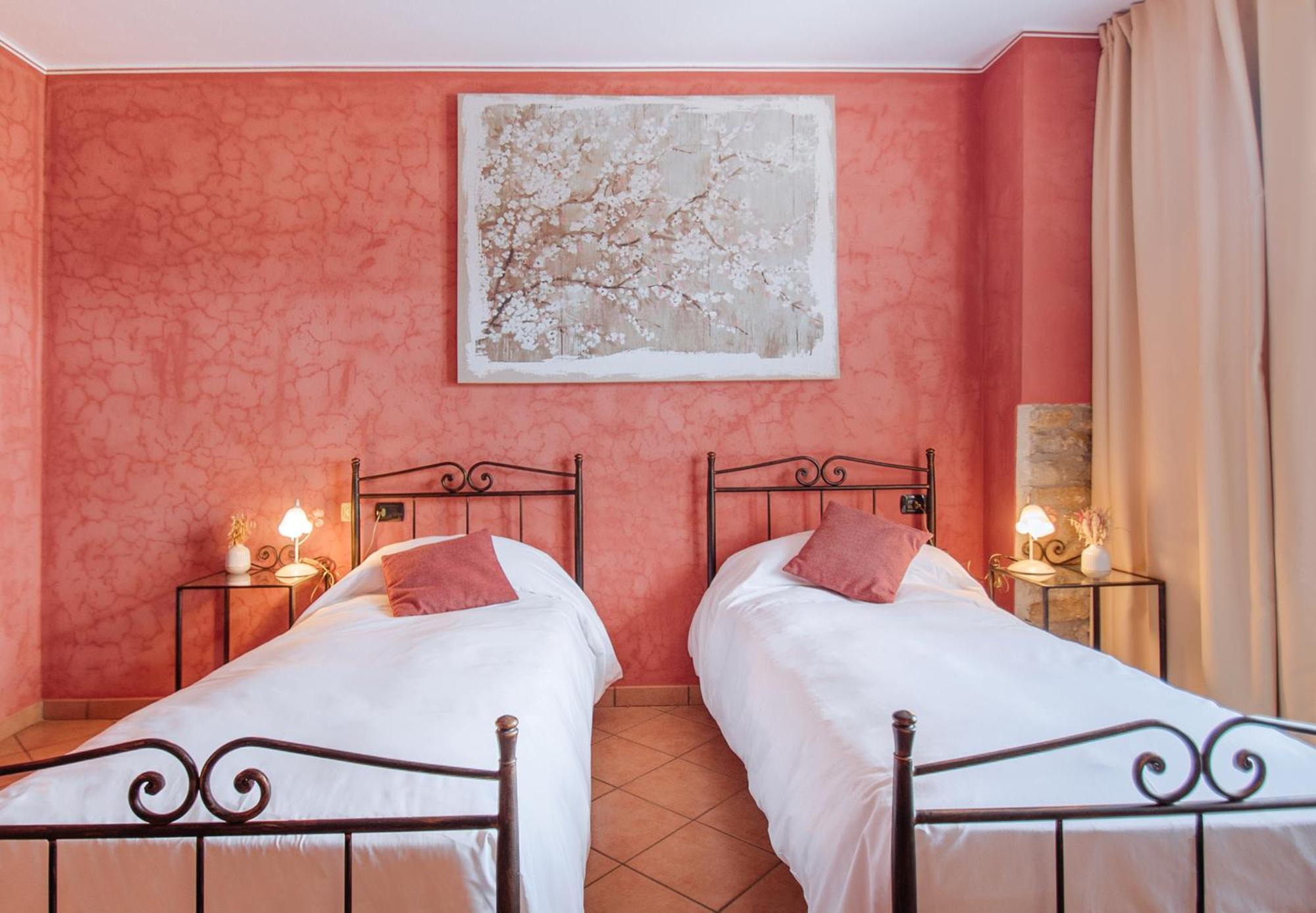 Agriturismo Tenuta San Giuseppe Cossano Belbo Ngoại thất bức ảnh