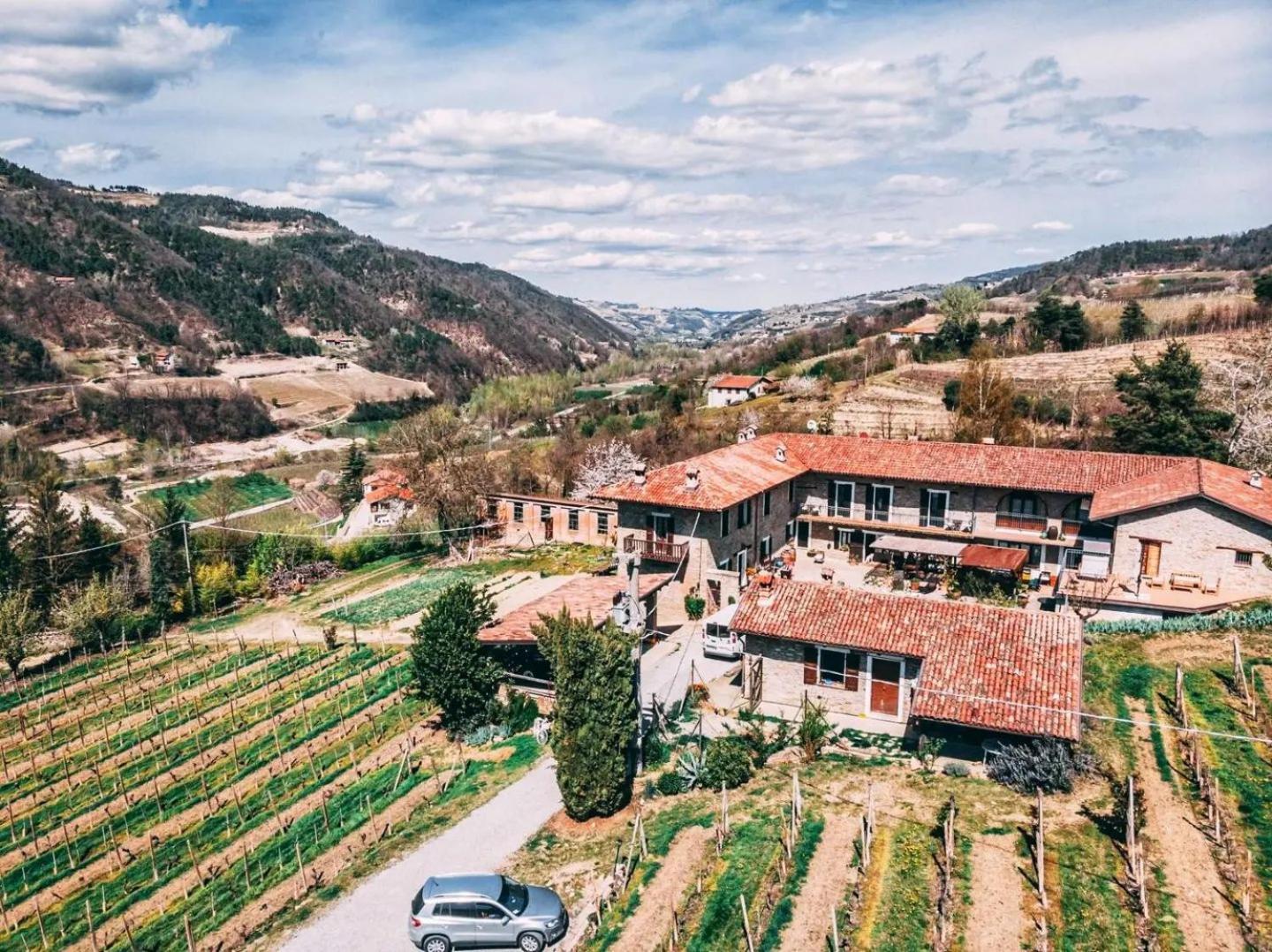 Agriturismo Tenuta San Giuseppe Cossano Belbo Ngoại thất bức ảnh