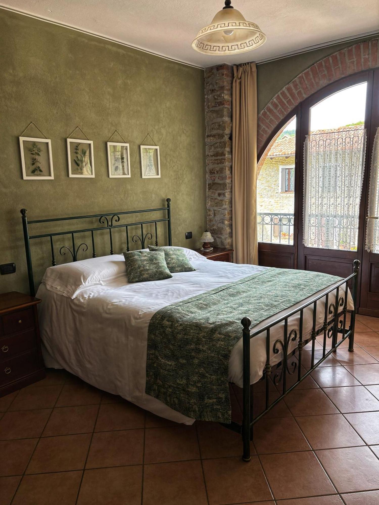 Agriturismo Tenuta San Giuseppe Cossano Belbo Ngoại thất bức ảnh