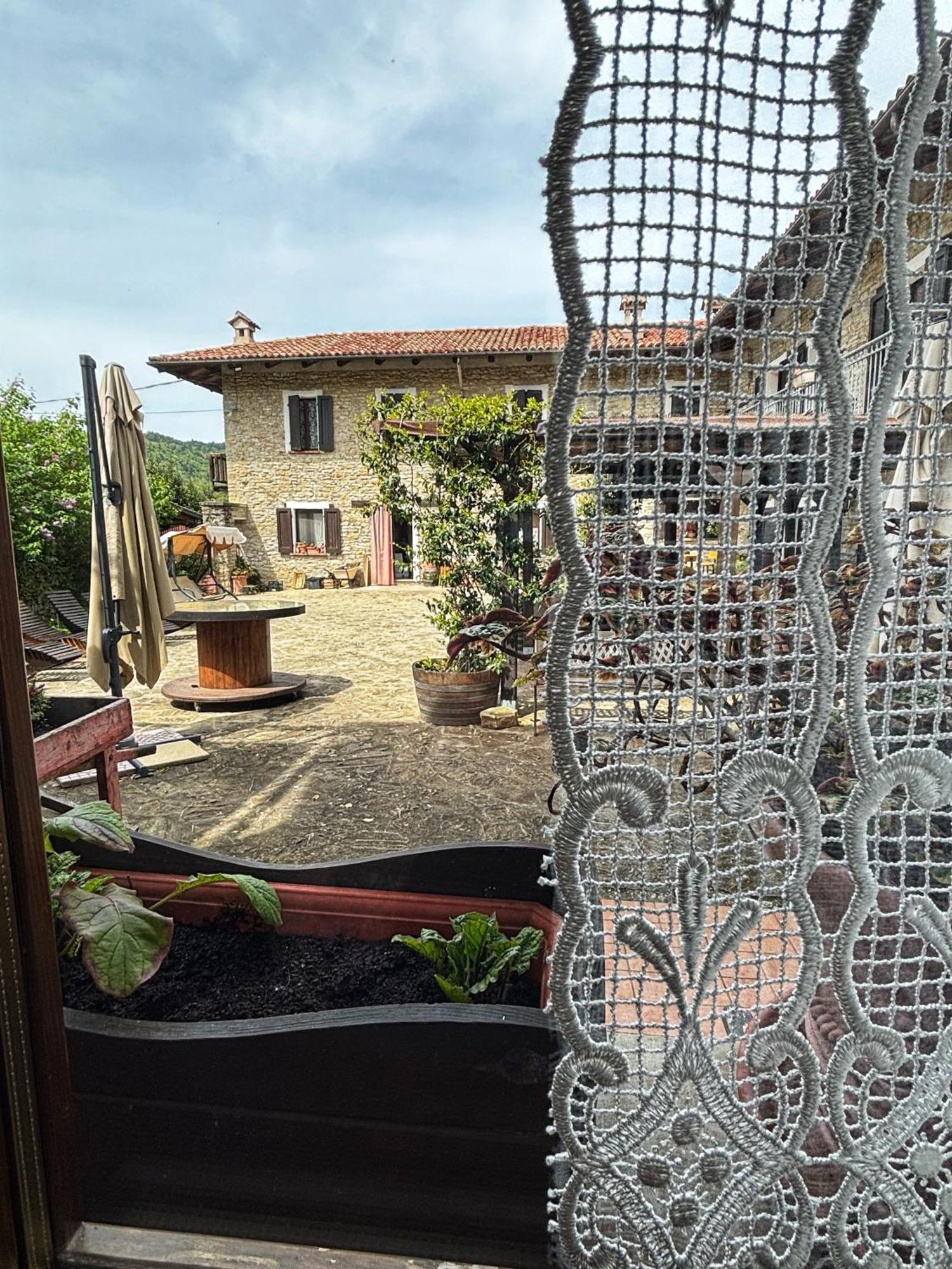 Agriturismo Tenuta San Giuseppe Cossano Belbo Ngoại thất bức ảnh